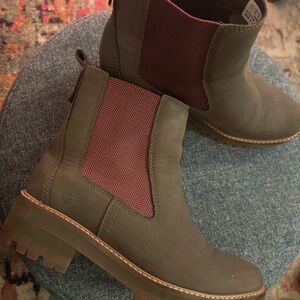Timberland Women’s Courmayer Valley Chelsea Boots Size 10 Olive Nubuck/Burgundy